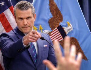 ABD Savunma Bakanı, Pentagon’un İran savaşı için 200 milyar dolar ek bütçe talep edeceğini doğruladı