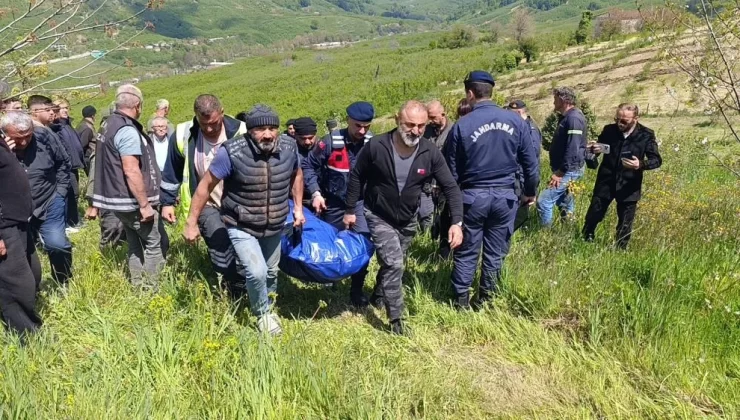 Traktörün altında kalan emekli polis hayatını kaybetti